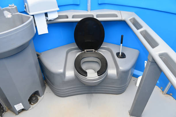 Best Portable toilet rental cost  in Connellsville, PA